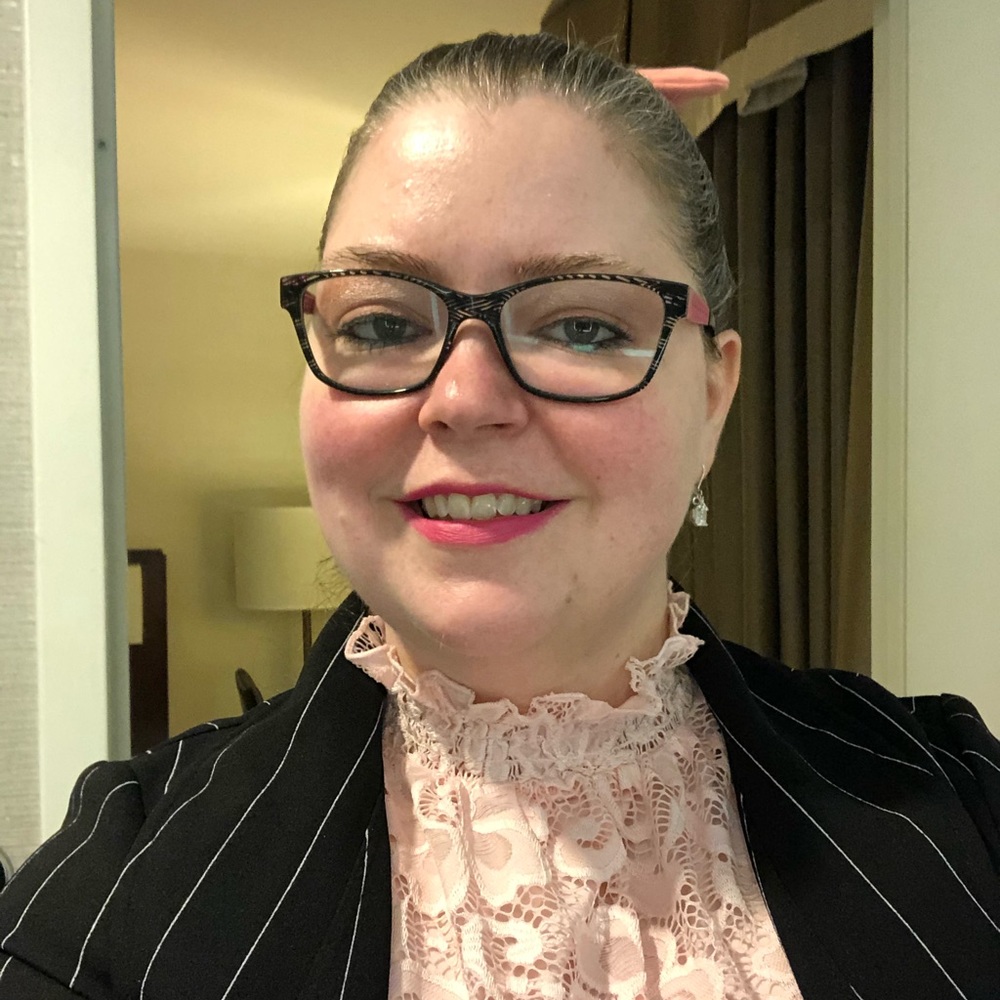 Meet your Posher, Rebecca